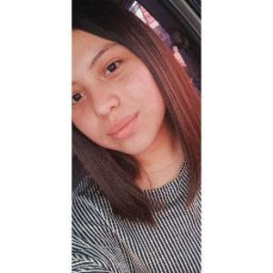 Meet your Posher, Lesly